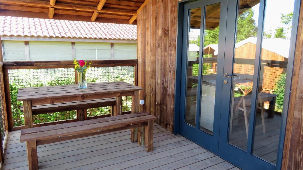 Lodges Du Camping Les 4 Saisons Grane Luaran gambar